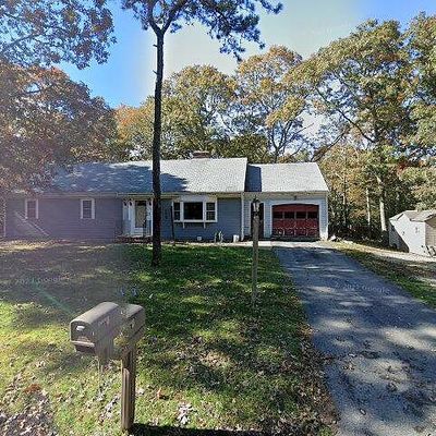 317 Gleneagle Dr, Centerville, MA 02632