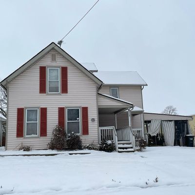 319 S Vine St, Orrville, OH 44667