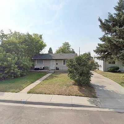 322 Hynds Ave, Cheyenne, WY 82007