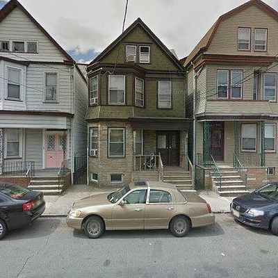 392 Walnut St, Newark, NJ 07105