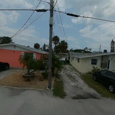 403 63 Rd St, Holmes Beach, FL 34217