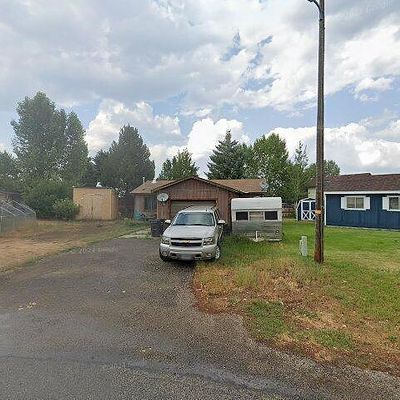 41 Opal St, Pinedale, WY 82941