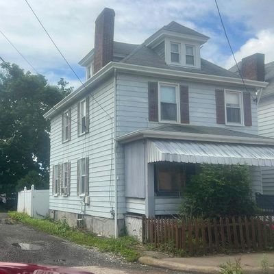 410 Kendall St, Coraopolis, PA 15108