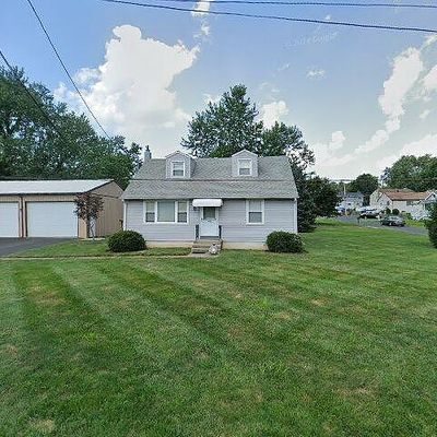 418 Saw Mill Ln, Horsham, PA 19044