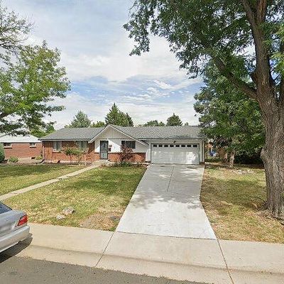 420 Racine St, Aurora, CO 80011