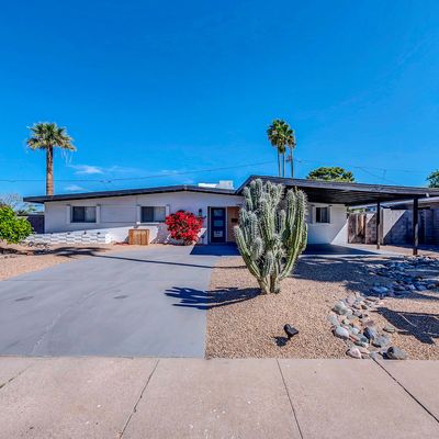 3702 E Laurel Ln, Phoenix, AZ 85028