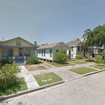 3716 Avenue P 1/2, Galveston, TX 77550