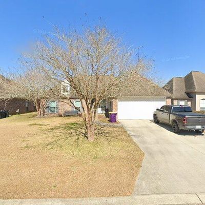 37188 Audubon Park Ave, Geismar, LA 70734