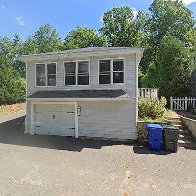 382 Halladay Dr, West Suffield, CT 06093