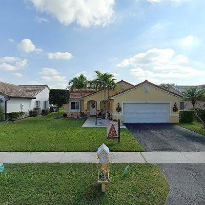 451 Nw 190 Th Ave, Pembroke Pines, FL 33029