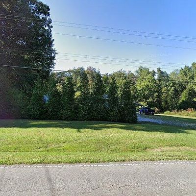 4540 Pine Hall Rd, Walkertown, NC 27051