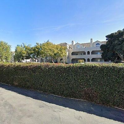 4561 Warner Ave #204, Huntington Beach, CA 92649