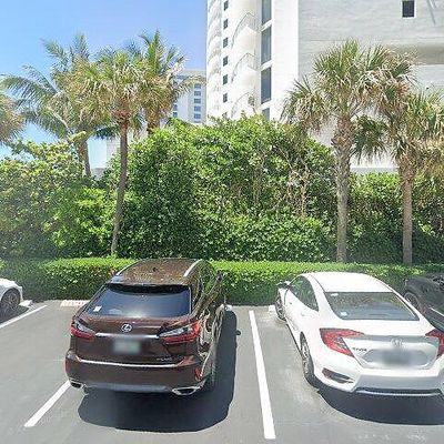 4600 N Ocean Dr #201, Riviera Beach, FL 33404