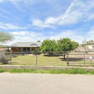 47 N Stansberry Ave, Superior, AZ 85173