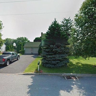 4216 Greenfield Rd, Bethlehem, PA 18017