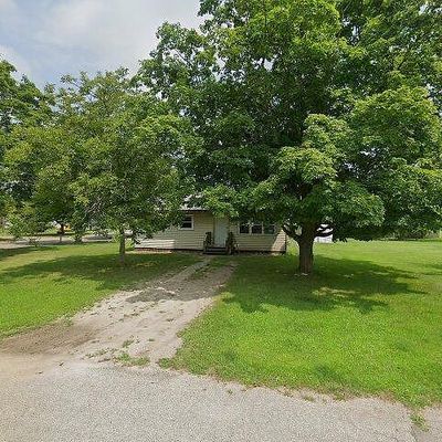 4244 Sherman St, Cass City, MI 48726