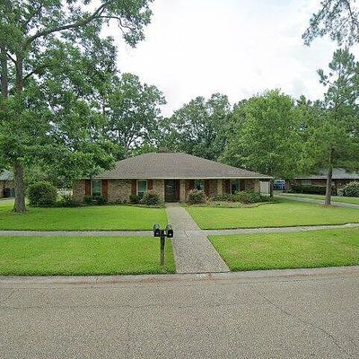 4247 Fleet Dr, Baton Rouge, LA 70809