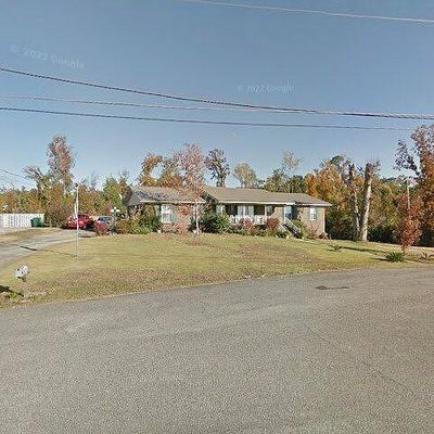 425 4 Th Ter, Pleasant Grove, AL 35127