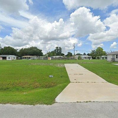 426 Central Ave, Frostproof, FL 33843