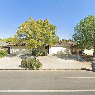 4328 N Emerson Ave, Fresno, CA 93705