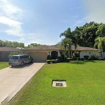 4434 Meadow Creek Cir, Sarasota, FL 34233