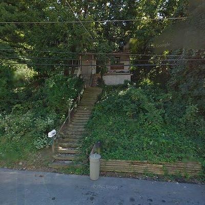 444 Oak St, Coatesville, PA 19320