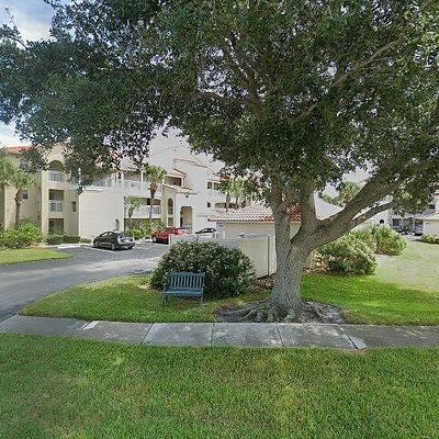 445 Bouchelle Dr #202, New Smyrna Beach, FL 32169