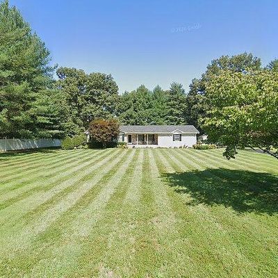 449 Winding Ln, Sparta, TN 38583