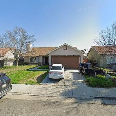 530 N Santa Venetia St, Los Banos, CA 93635