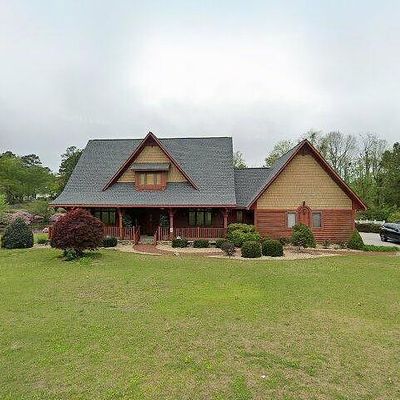 5363 Clubhouse Ln, Hope Mills, NC 28348