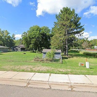 545 W 9 Th St, Rush City, MN 55069