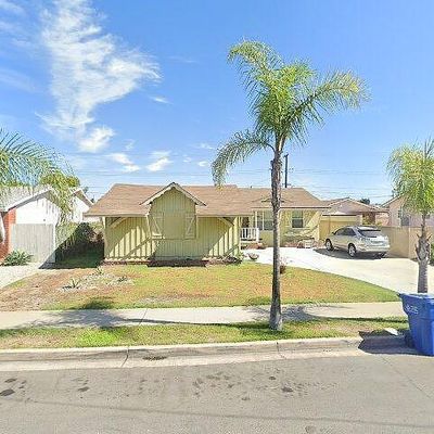 5751 Lime Ave, Cypress, CA 90630