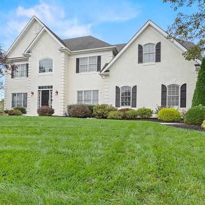 579 Hawthorne Ln, Harleysville, PA 19438