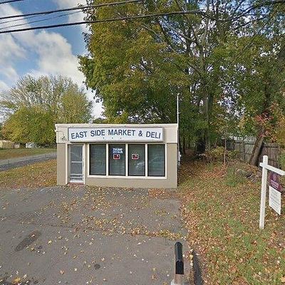 501 S Curtis St, Meriden, CT 06450