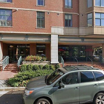 502 W Broad St #215, Falls Church, VA 22046