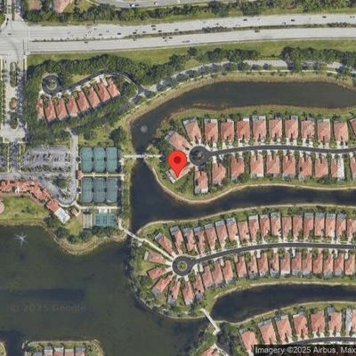 5064 Ventura Ct, Naples, FL 34109