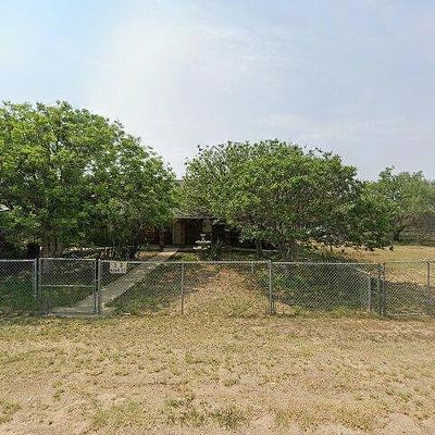 513 Hawk St, Zapata, TX 78076