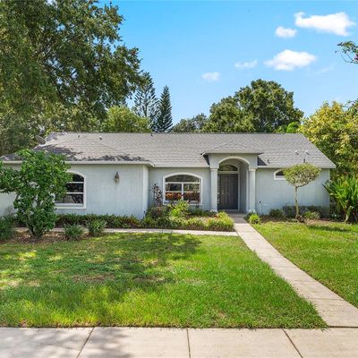 516 Arlington Ave E, Oldsmar, FL 34677