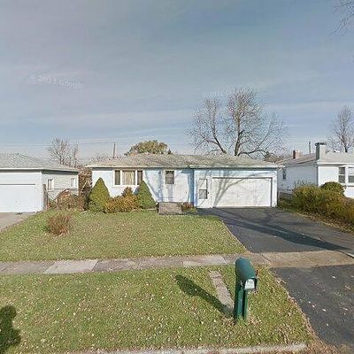 52 S Seine Dr, Buffalo, NY 14227