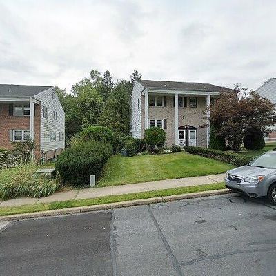 52 Walnut St, Reading, PA 19606