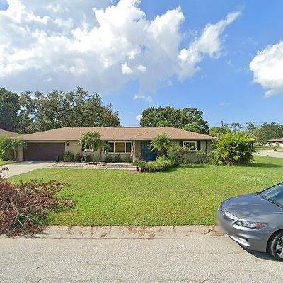 633 Chevy Chase Dr, Sarasota, FL 34243