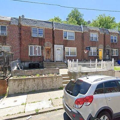 638 E Annsbury St, Philadelphia, PA 19120