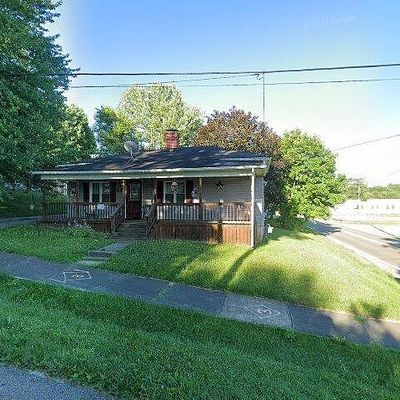 64 Hazel St, Leetonia, OH 44431