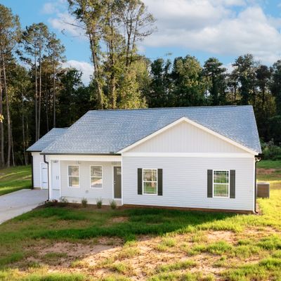 662 Grove St, Barnesville, GA 30204