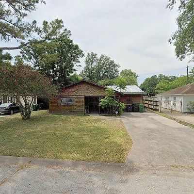 6633 Granite St, Houston, TX 77092