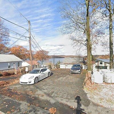 6 Beck Ln, Hopatcong, NJ 07843