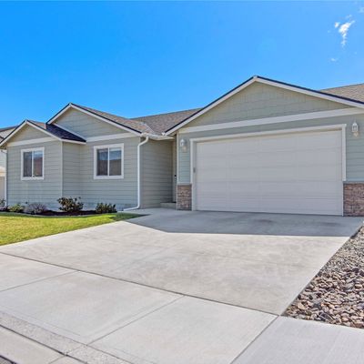 60 S Millbrook Loop, East Wenatchee, WA 98802