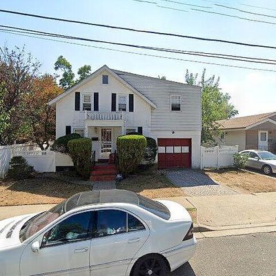 606 Irene St, South Hempstead, NY 11550