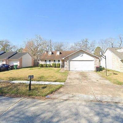 611 Stonewall Dr, Richmond, TX 77469