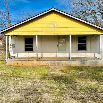 612 W Howard St, Mansfield, AR 72944